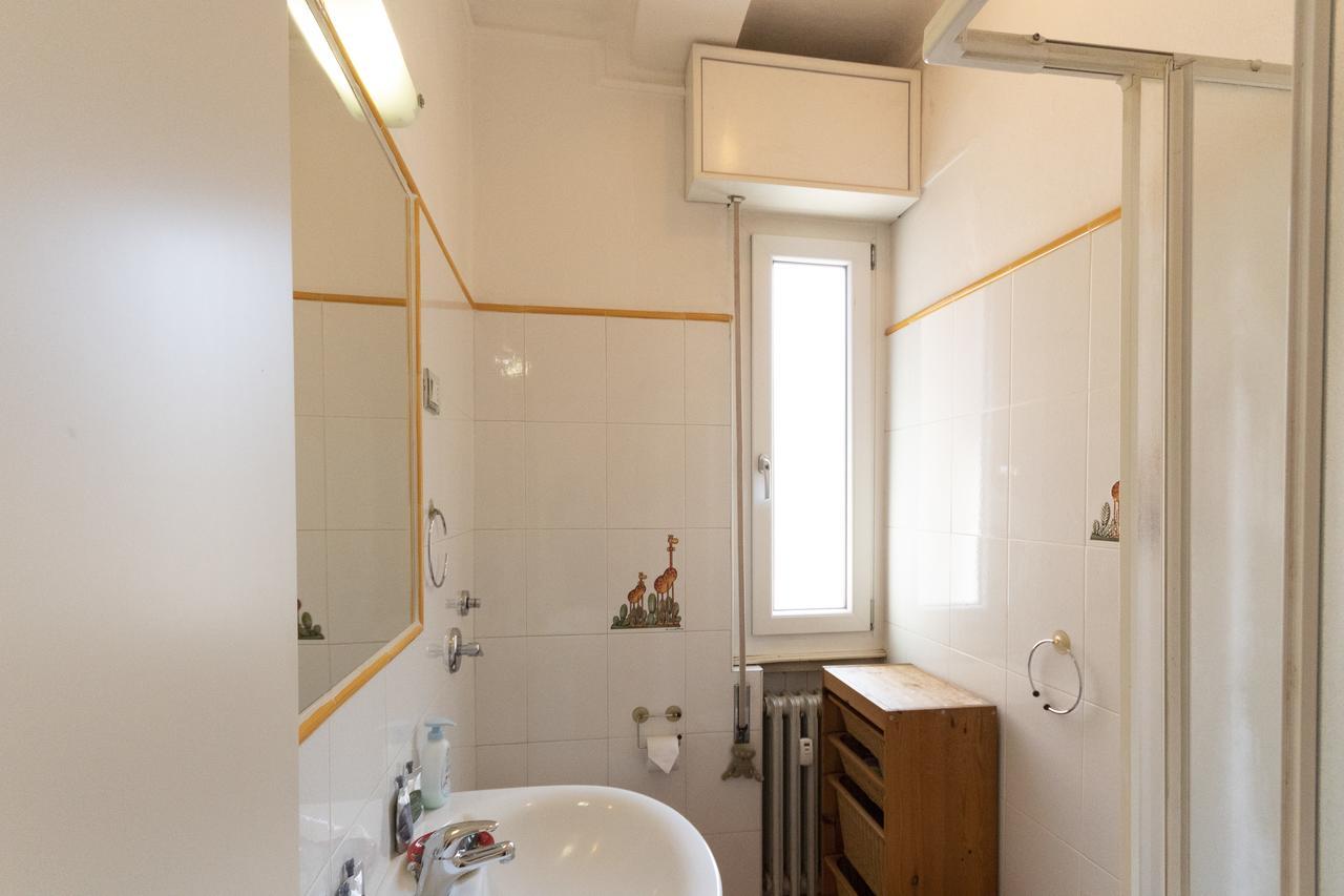 Metauro Apartment BaSe Mudec Design District Milan Extérieur photo